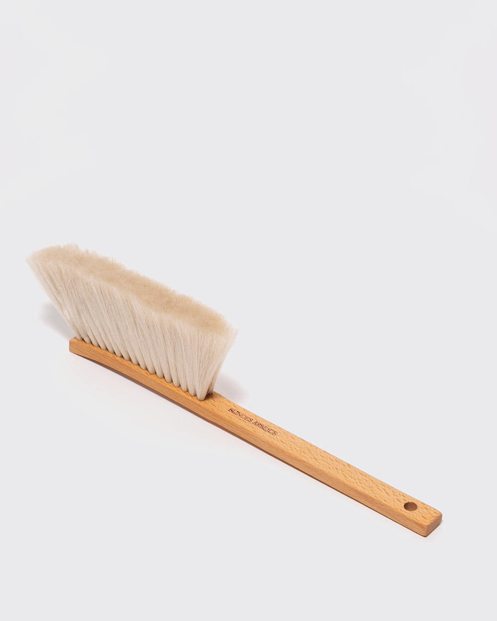 Tegnebordsbørste gedehår 28 cm olie
16/2 rk afsk.55mm Lgd.27,5 cm