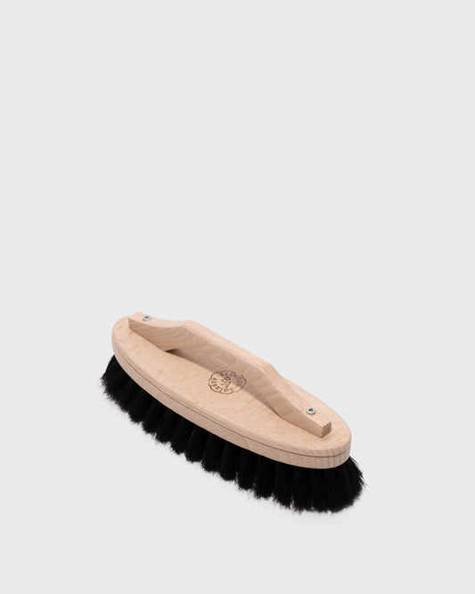 Skoblankbørste hår sorte
afsk. 26 mm.  L. 20 cm oval m/håndtag