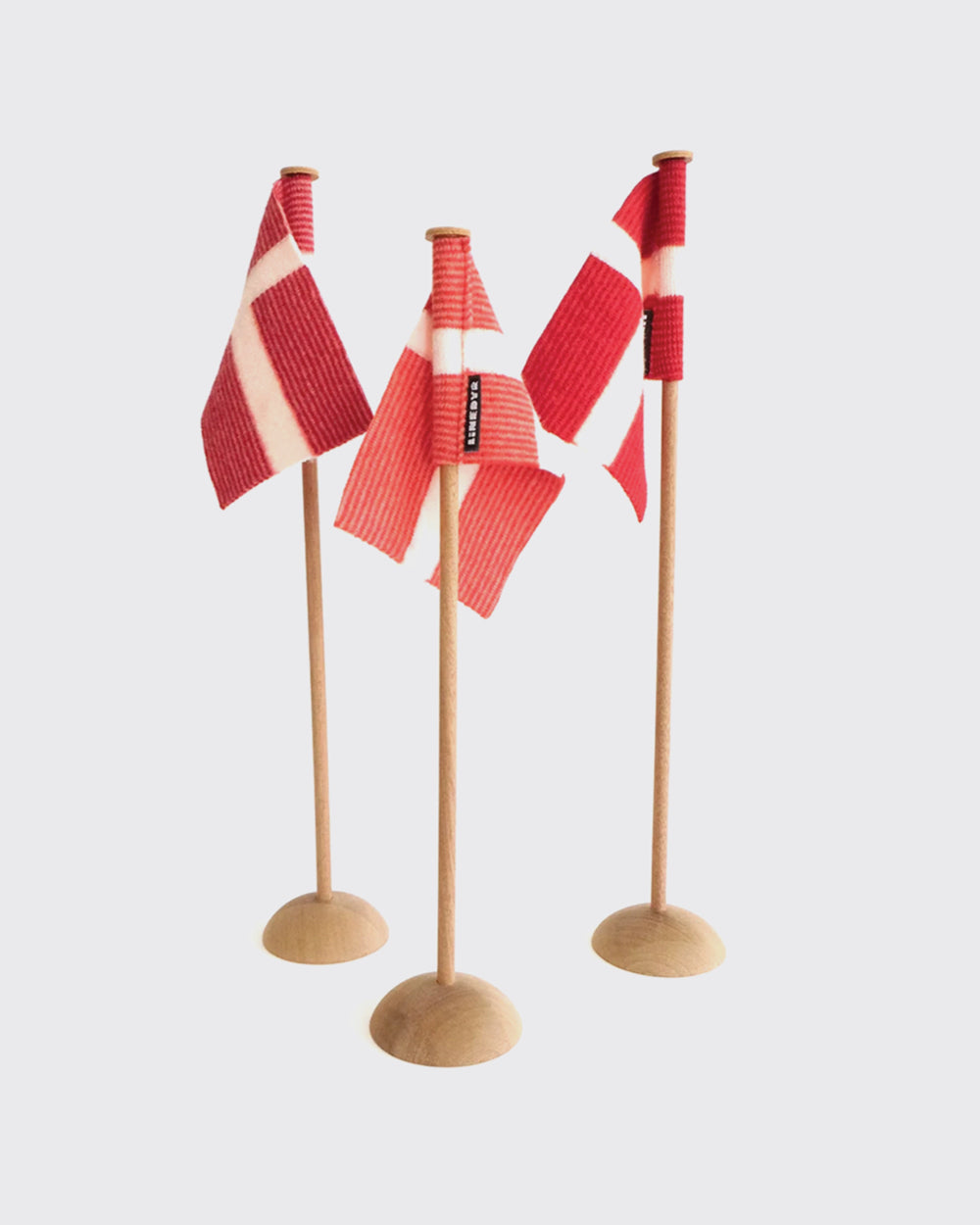 Bordflag 100% Merino uld - Dannebrog
på mahogni fod